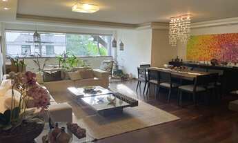 Imagem 2: Apartamento para aluguel possui 220 metros quadrados com 4 quartos