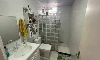 Imagem 3: Casa com Piscina na Aruana