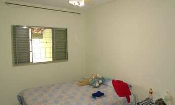 Imagem 7: Casa para venda com 70 metros quadrados com 2 quartos em Jardim Vale Azul - Londrina - PR