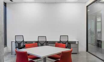 Imagem 5: Reserve espaços de escritório abertos para empresas de todos os tamanhos no Rio de Janeiro