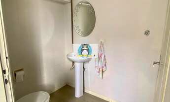 Imagem 7: Casa mista residência e loja desocupada, 365m2, 3 dorm, 5 vagas, em frente hospital Cruz A