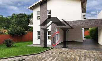 Imagem: Sobrado com 4 dormitórios para alugar