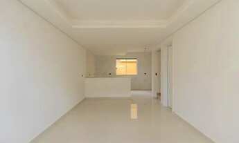 Imagem: Sobrado novo ( Cajuru