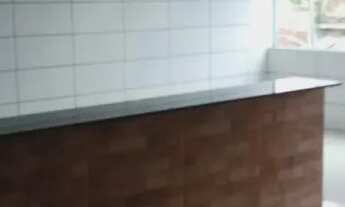 Imagem 5: Nacional aluga apartamento primeiro andar com três quartos sala cozinha WC social e área s