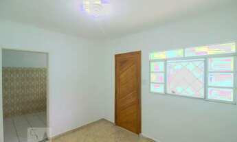 Imagem 1: Casa para Aluguel - Torres Tibagy, 1 Quarto, 50 m2