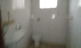 Imagem 5: Casa para aluguel possui 100 metros quadrados com 3 quartos em Sagrada Família - Belo Hori