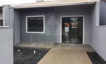 Imagem: CASA À VENDA COM 2 DORMITÓRIOS, 50m²