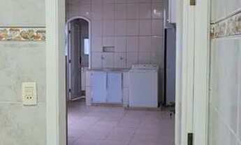 Imagem 6: Casa em rua tranquila, com 3 quartos e 4 vagas de garagem