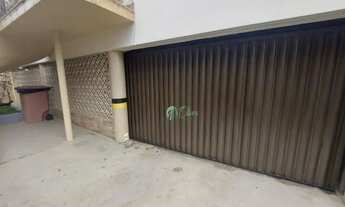 Imagem 2: Apartamento 02 quartos, garagem 01 lance de escadas no início do bairro local privilegiado