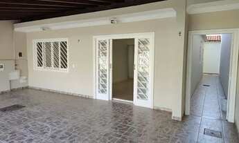 Imagem: Alugo casa no Guará II QE 17 3 Qts R$ 3.000,00