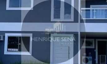 Imagem: Casa duplex de alto padrão dentro do condomínio