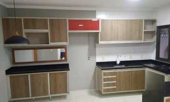 Imagem 2: Casa de condomínio térrea para aluguel tem 104 metros quadrados com 3 quartos