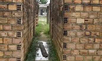 Imagem 7: Casa em terreno med. 10x60, na Rod. Mário Cóvas, Pass. Santa Paz, atrás do Sup. Assai