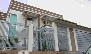 Imagem: Casa para venda com 287m2 com 4 quartos