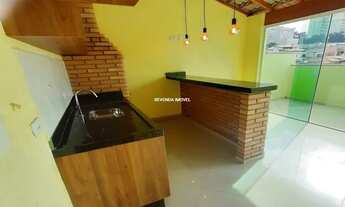 Imagem 6: Sobrado Decorado e Mobiliado com Cobertura, Churrasqueira, 2 suítes e 1 vaga de garagem