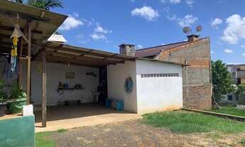 Imagem 2: PORTÃO - Casa Padrão - Jardim Riva