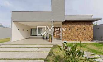 Imagem 2: Casa Exclusiva com 233m² prívativos com Pé-Direito Duplo, Espaço Gourmet e Jardim 4 Quart