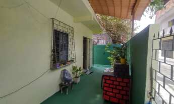 Imagem: Vende se duas perto de tudo