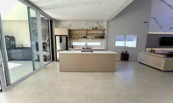 Imagem 6: Casa de Alto Padrão em Condomínio Fechado no Campeche