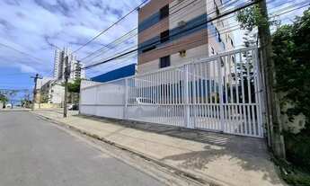 Imagem 3: Amplo apartamento de 2 quartos com vista para o mar