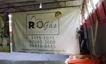 Imagem 7: GALPÃO NA ESTRADA DE JACARÉPAGUA. A altura do galpão varia entre 3,30m e 4,30m, e a cobert