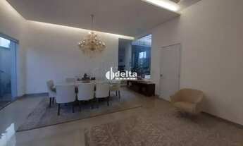 Imagem 4: Casa no condomínio Jardins Barcelona disponível para venda em Uberlândia-MG