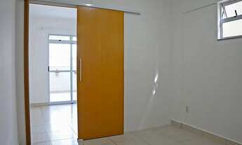 Imagem 4: Quarto e sala com área externa para venda ou locação