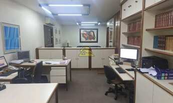 Imagem 3: Centro Galpão / depósito com 1 vaga na garagem