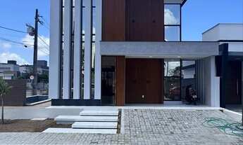 Imagem 2: Uma belíssima casa no condomínio Sanville