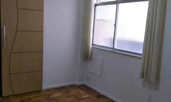 Imagem 3: Imóvel para aluguel e venda possui 48 metros quadrados com 2 quartos