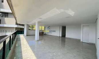 Imagem: Área privativa, 4 quartos, 2 suites, 4