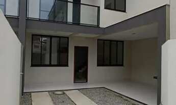 Imagem 10: Casa para Venda em Rio das Ostras, Ouro Verde, 3 dormitórios, 3 suítes, 4 banheiros, 1 vag