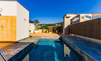 Imagem 2: Show de cobertura duplex a poucos metros da Beira Mar Norte!