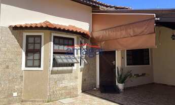 Imagem: Casa à venda em Jacareí - Jardim Florida