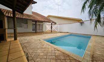 Imagem 2: Sobrado para venda, 270 m² com 3 quartos, piscina e escritório em Ribeirânia - Ribeirão Pr