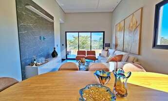 Imagem 2: Sobrado diferenciado para venda e locação no Condomínio Jardim Vista Bella, próximo à Bonf