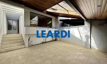 Imagem: SOBRADO - VILA MADALENA - SP