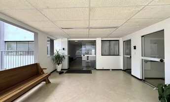 Imagem 3: Oportunidade comercial! Loja com 50m², 01 banheiro exclusivo da sala, amplo espaço de esta