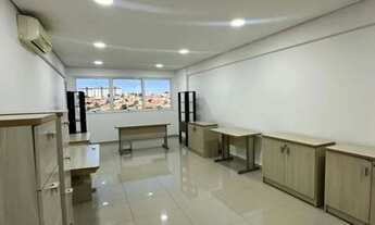 Imagem 3: Imóvel Comercial para Locação em Indaiatuba, Jardim Pompéia, 1 dormitório, 1 banheiro, 1 v