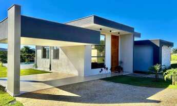 Imagem 2: Casa à Venda de Porteira Fechada 4 Quartos 1 Suíte e 2 Semi-suítes Valor de Oportunidade