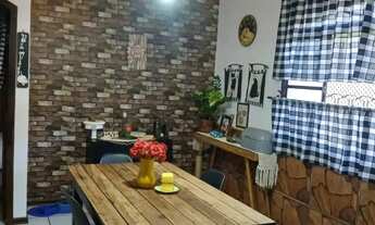 Imagem 2: Oportunidade - Casa - Jardim das Industrias - 3 Dormitórios - 180m²