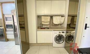 Imagem 7: Apartamento 2 dormitórios e 1 vaga em meia praia-Itapema