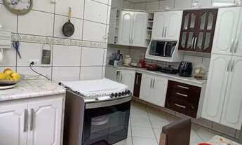 Imagem 2: Sobrado com 3 dormitórios à venda, 215 m² por R$ 750.000,00 - Jardim Las Vegas - Santo And