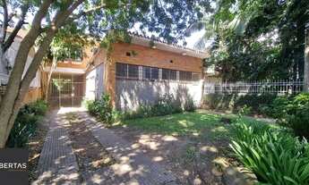 Imagem: Casa a venda em localização nobre no Bairro