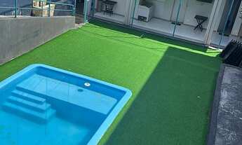 Imagem: Espaço com piscina