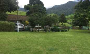 Imagem 3: Fazenda 150 alqueires, 4 casas (sede + 3), 2 lagos, 1 rio, 2 fontes de água pura