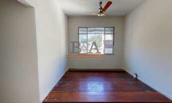 Imagem 1: Apartamento à Venda