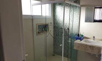 Imagem 7: Casa de condomínio para aluguel possui 320 metros quadrados com 3 quartos