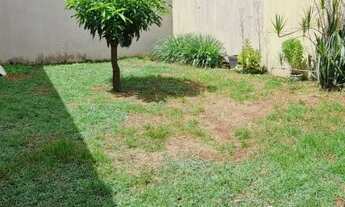 Imagem 7: Casa para Venda em Goiânia, Parque das Flores, 3 dormitórios, 1 suíte, 2 banheiros, 3 vaga