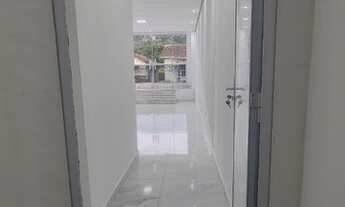 Imagem 9: Sobrado novo com piscina churrasqueira jd Helena maria